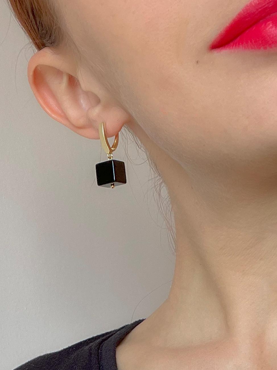 Gold Earrings Black Agate, pendant cube black onyx, Modern Earrings Minimalist, natural stone Art Malevich black square, dangle earrings