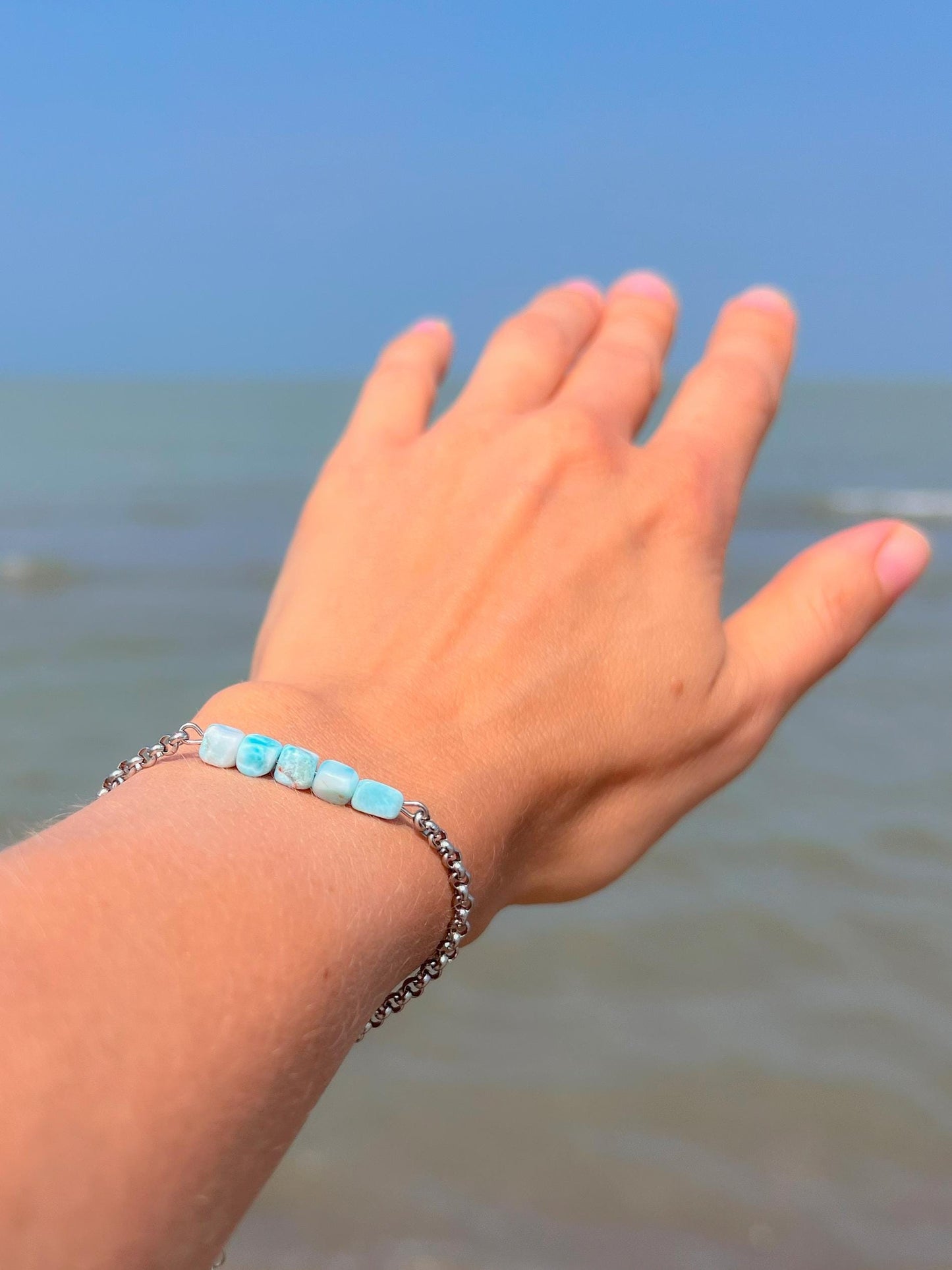 Silver Chain Bracelet with Larimar – Blue Gemstone Crystal Hand Chain Bracelet | Y2K Birthstone Stack | Summer Jewelry Gift for Her