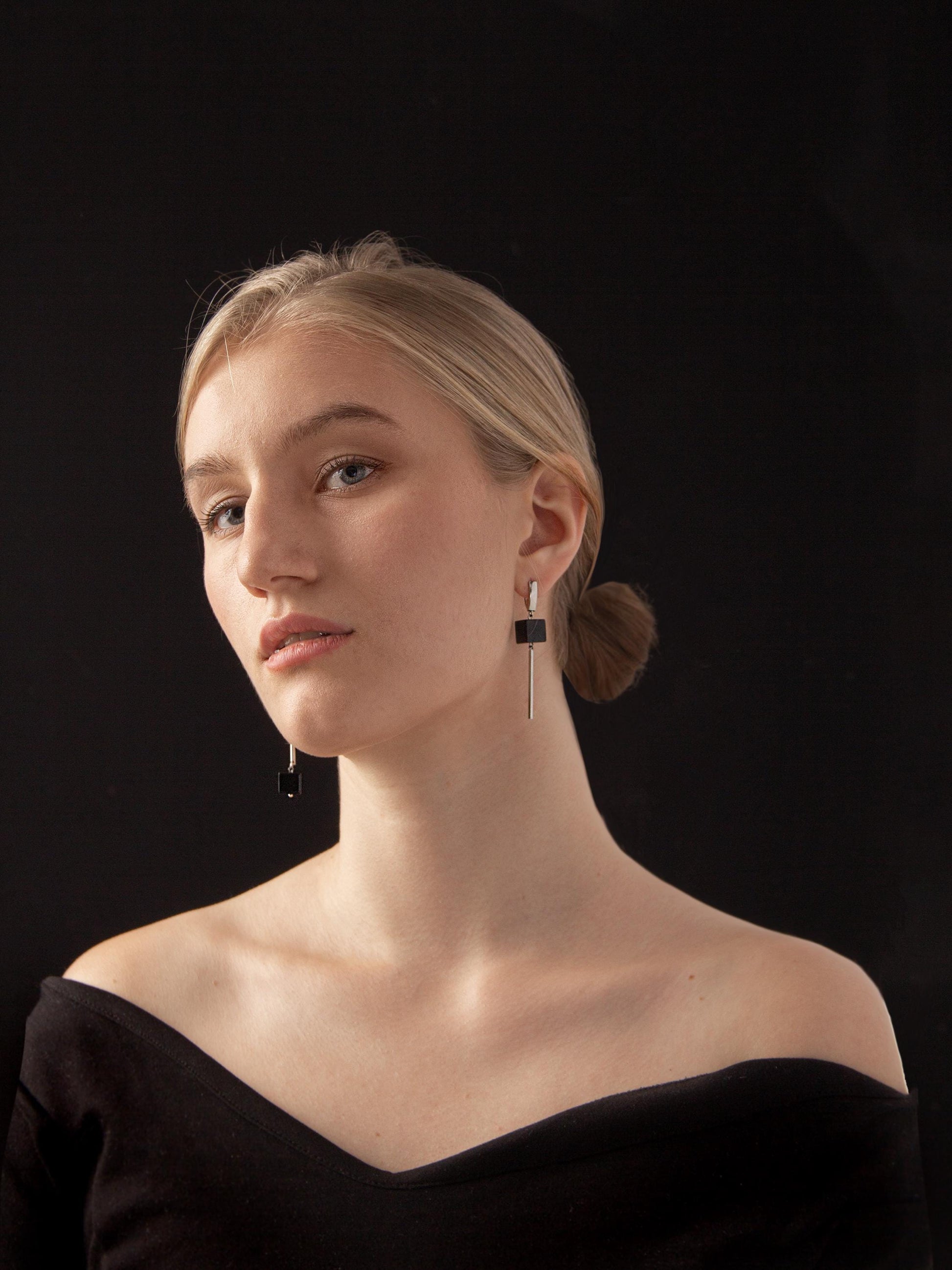 Long Asymmetric Silver Dangle Earrings – Geometric Black Onyx Cube Earrings,Minimalist Modern Jewelry, Statement Drop Earrings, Gift for Her