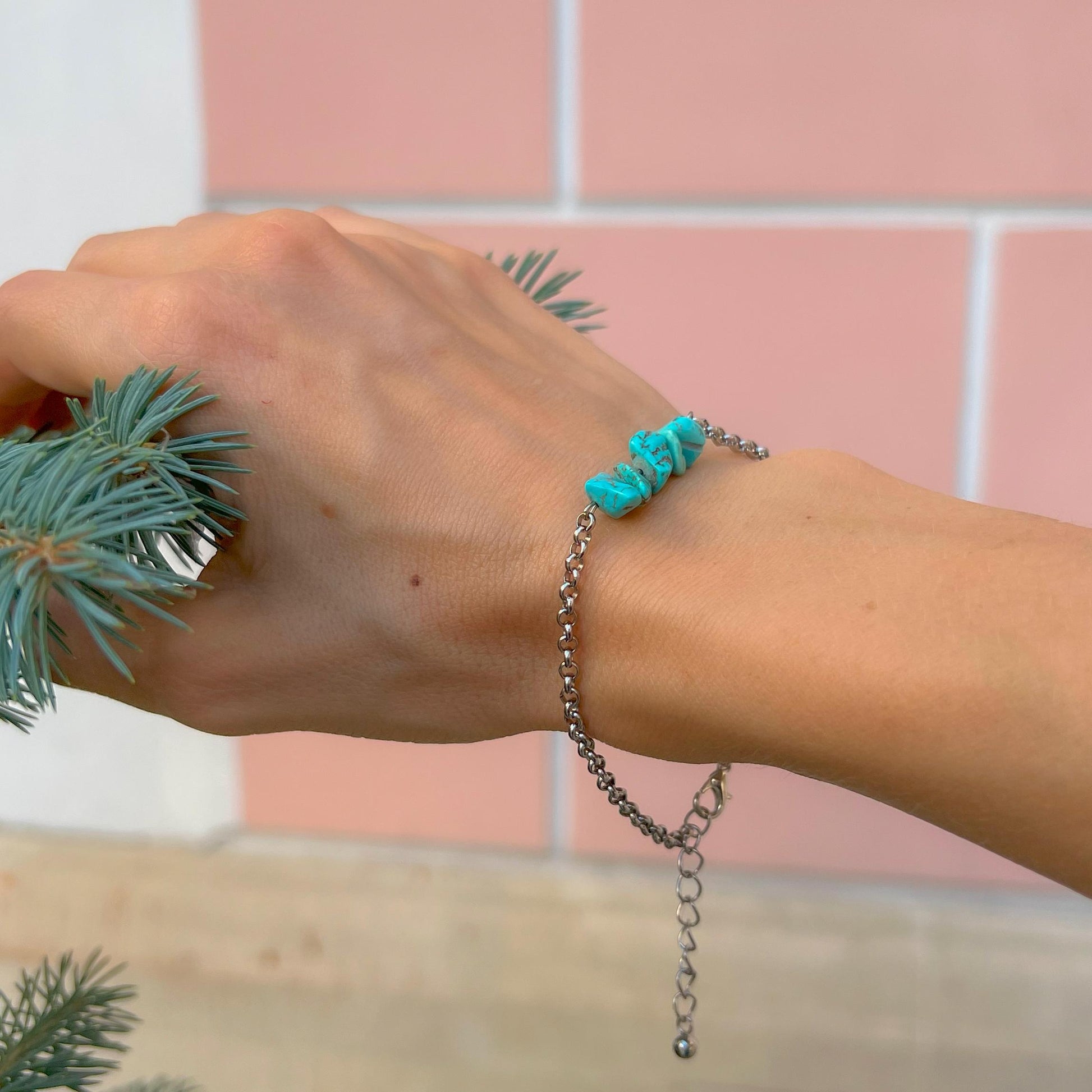 Turquoise Crystal Silver Chain Bracelet – Bohemian Y2K Hand Chain Jewelry, Unique Gift for Her, Birthstone Howlite Bracelet Stack Style