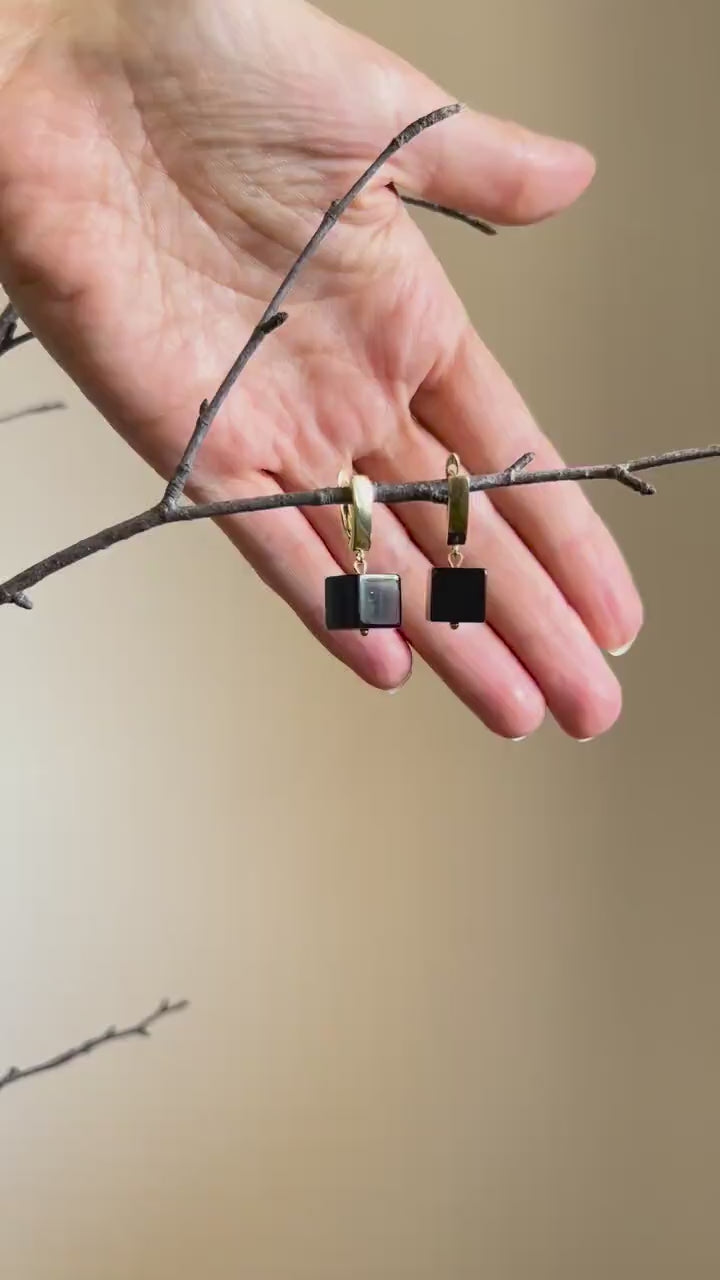 Gold Earrings Black Agate, pendant cube black onyx, Modern Earrings Minimalist, natural stone Art Malevich black square, dangle earrings