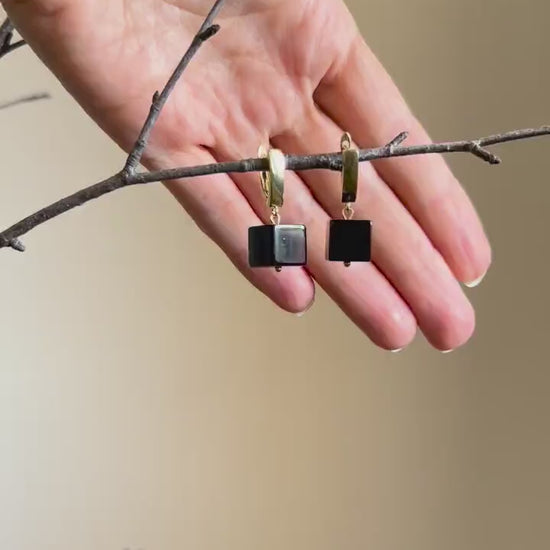 Gold Earrings Black Agate, pendant cube black onyx, Modern Earrings Minimalist, natural stone Art Malevich black square, dangle earrings